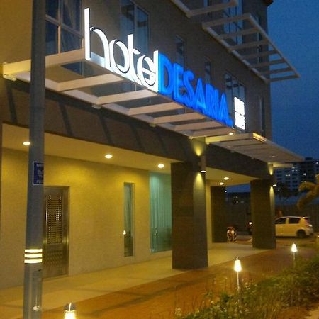 Hotel Desaria Petaling Jaya Zewnętrze zdjęcie