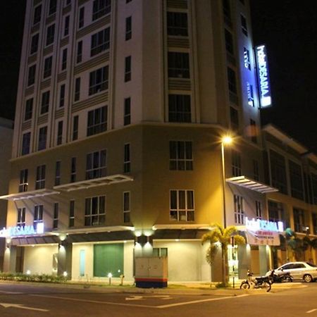 Hotel Desaria Petaling Jaya Zewnętrze zdjęcie