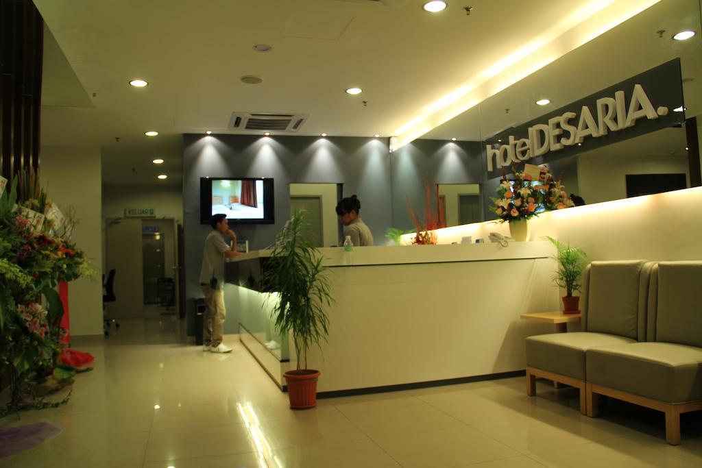Hotel Desaria Petaling Jaya Zewnętrze zdjęcie