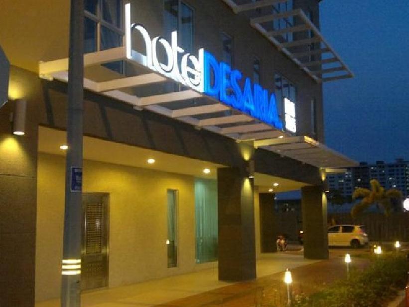 Hotel Desaria Petaling Jaya Zewnętrze zdjęcie