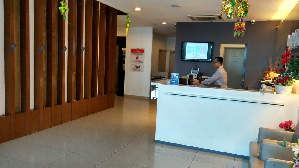 Hotel Desaria Petaling Jaya Zewnętrze zdjęcie