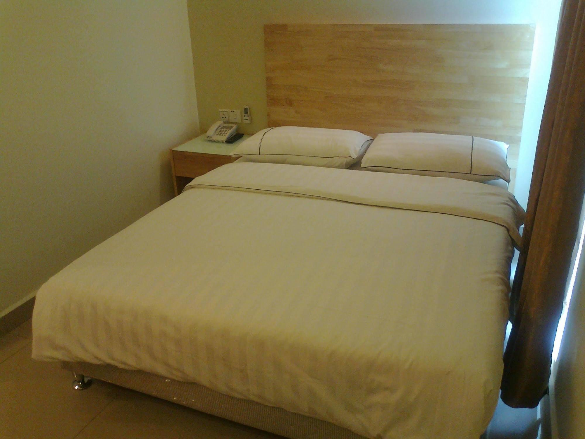 Hotel Desaria Petaling Jaya Zewnętrze zdjęcie