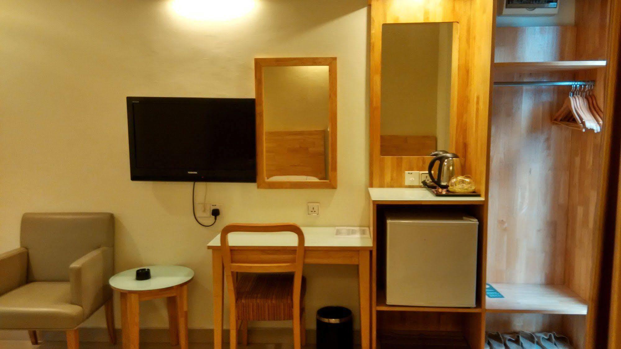 Hotel Desaria Petaling Jaya Zewnętrze zdjęcie